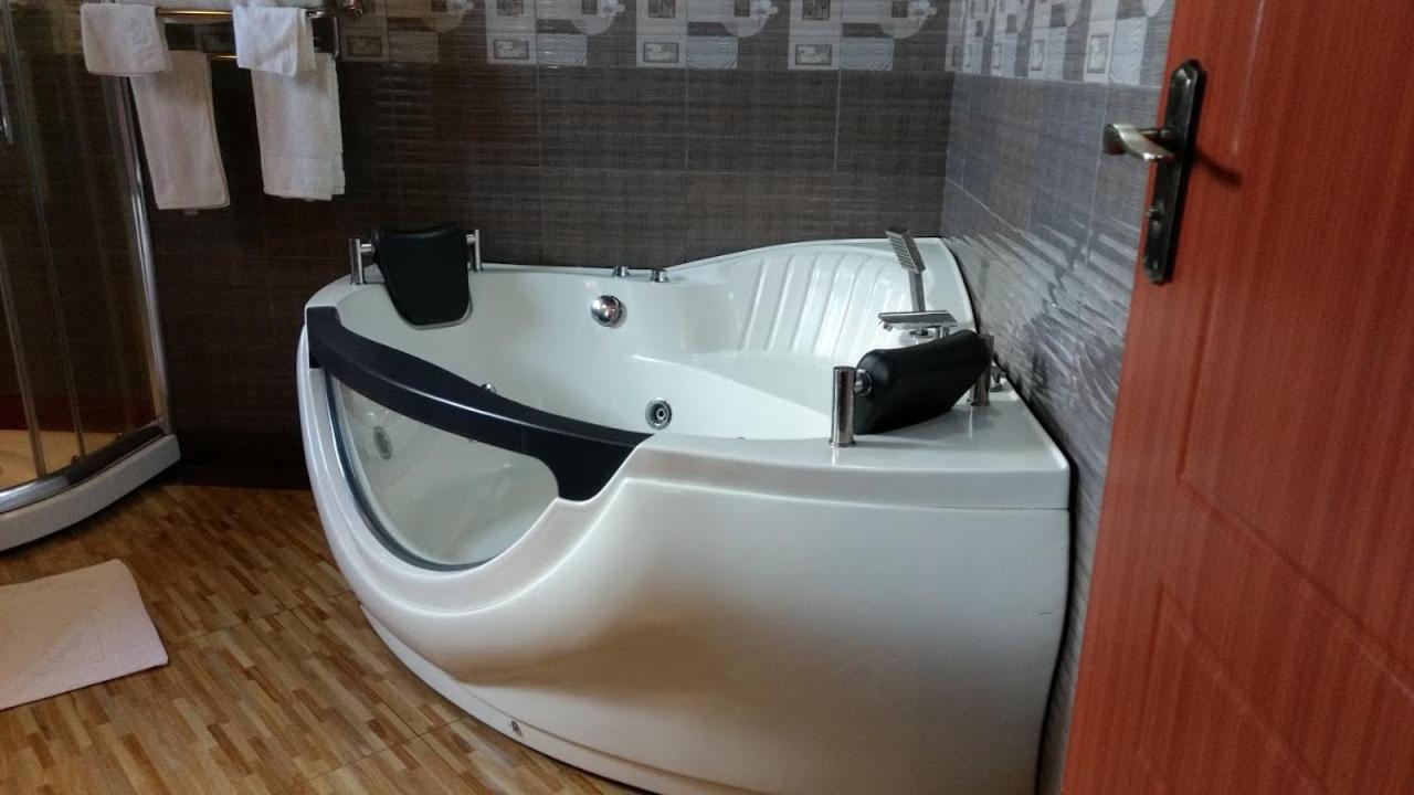 Milimani Beach Resort Kisumu Eksteriør bilde
